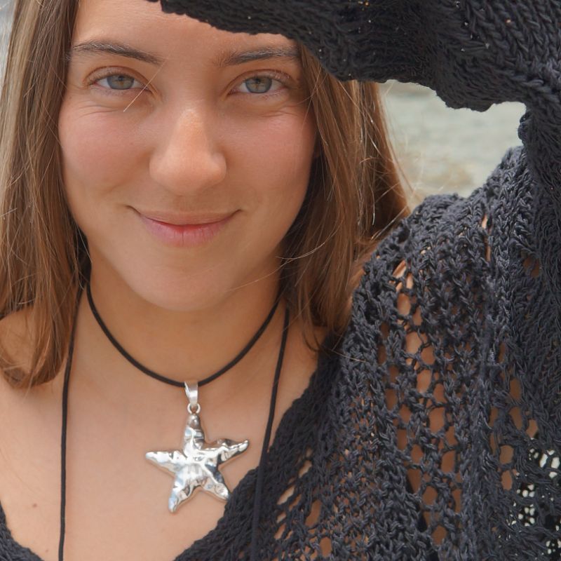Collar Amarra Estrella Plateada