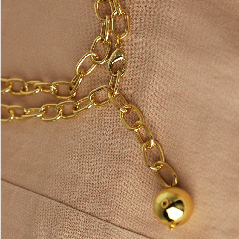 Collar Largo Esfera Dorada