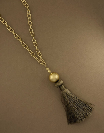 Collar Cadena y Borla - Bañado en Oro