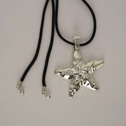 Collar Amarra Estrella Plateada