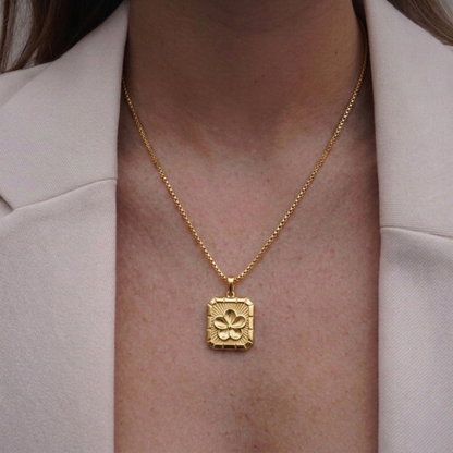 Collar Colgante Medalla Flor
